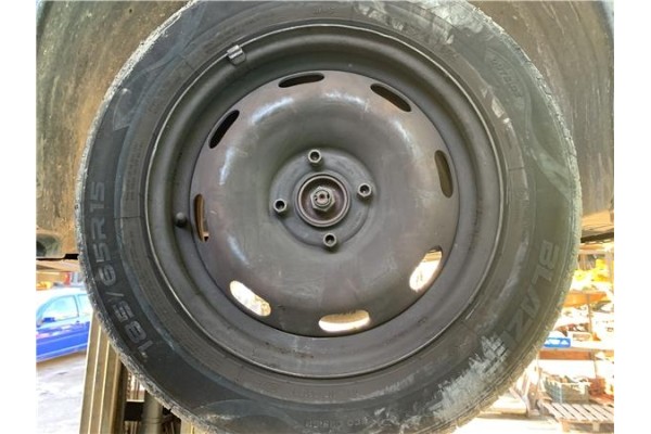 Recambio de llanta para peugeot 207 1.4 referencia OEM IAM 2150750 5401P4 