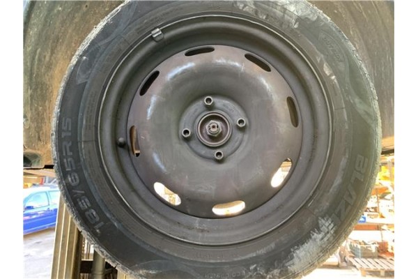 Recambio de llanta para peugeot 207 1.4 referencia OEM IAM 2150750 5401P4 