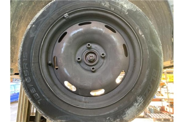 Recambio de llanta para peugeot 207 1.4 referencia OEM IAM 2150750 5401P4 