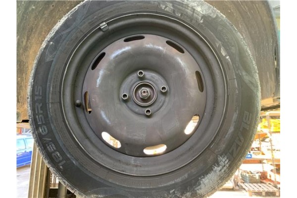 Recambio de llanta para peugeot 207 1.4 referencia OEM IAM 2150750 5401P4 