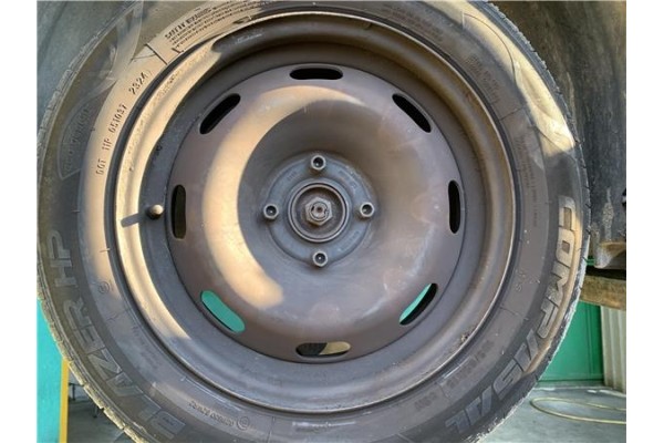 Recambio de llanta para peugeot 207 1.4 referencia OEM IAM 2150750 5401P4 