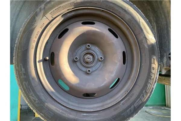 Recambio de llanta para peugeot 207 1.4 referencia OEM IAM 2150750 5401P4 