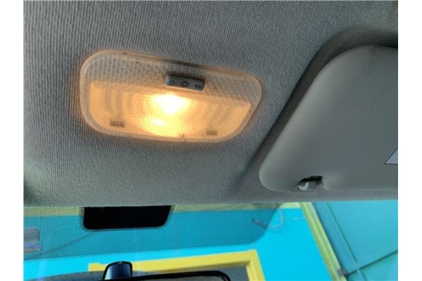 Recambio de luz delantero central techo para peugeot 207 1.4 referencia OEM IAM 6362Q1  