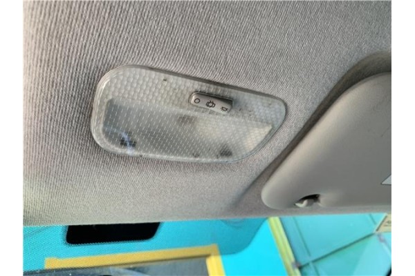 Recambio de luz delantero central techo para peugeot 207 1.4 referencia OEM IAM 6362Q1  