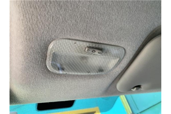 Recambio de luz delantero central techo para peugeot 207 1.4 referencia OEM IAM 6362Q1  