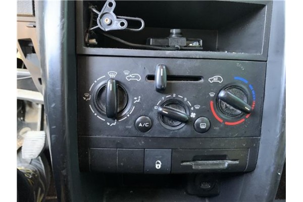 Recambio de mandos calefaccion / a.a. para peugeot 207 1.4 referencia OEM IAM 6451TK  