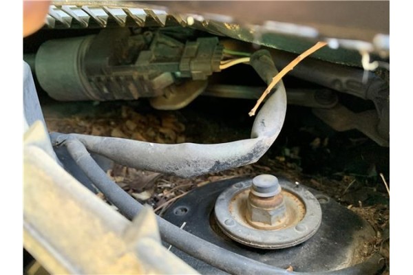 Recambio de motor limpiaparabrisas delantero para peugeot 207 1.4 referencia OEM IAM 6405CH  