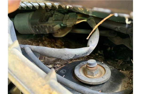 Recambio de motor limpiaparabrisas delantero para peugeot 207 1.4 referencia OEM IAM 6405CH  