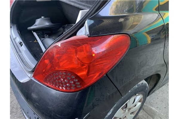 Recambio de piloto trasero derecho para peugeot 207 1.4 referencia OEM IAM 6351Y7  