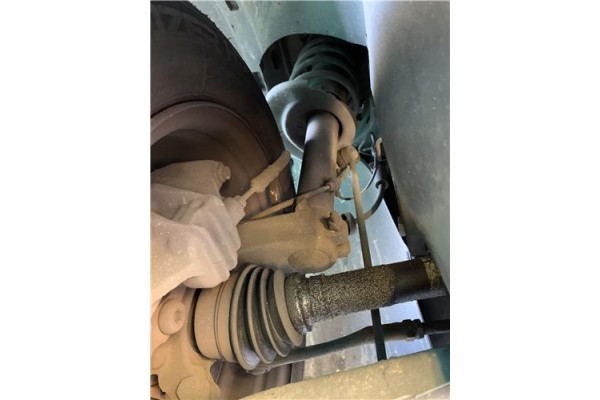 Recambio de amortiguador delantero derecho para peugeot 207 1.4 referencia OEM IAM 520858  