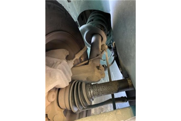 Recambio de amortiguador delantero derecho para peugeot 207 1.4 referencia OEM IAM 520858  