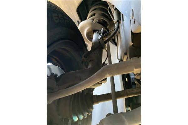 Recambio de amortiguador delantero izquierdo para peugeot 207 1.4 referencia OEM IAM 520857  