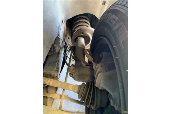 Recambio de amortiguador delantero izquierdo para peugeot 207 1.4 referencia OEM IAM 520857  