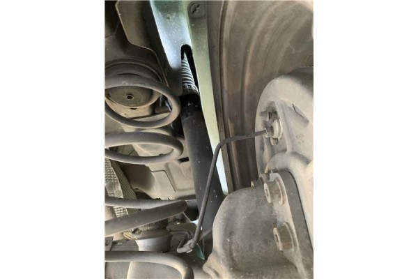 Recambio de amortiguador trasero derecho para peugeot 207 1.4 referencia OEM IAM 5206PZ  