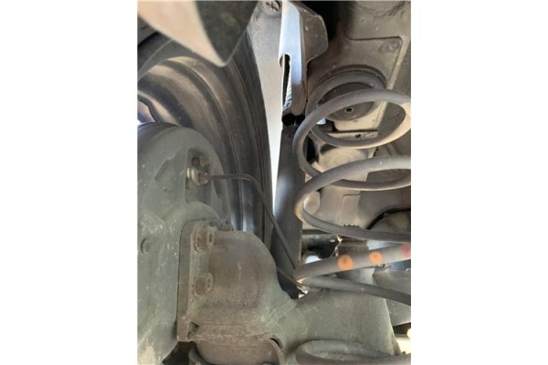 Recambio de amortiguador trasero izquierdo para peugeot 207 1.4 referencia OEM IAM 5206PZ  