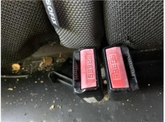 Recambio de anclaje cinturon trasero derecho para peugeot 207 1.4 referencia OEM IAM 9151739 8974TA 