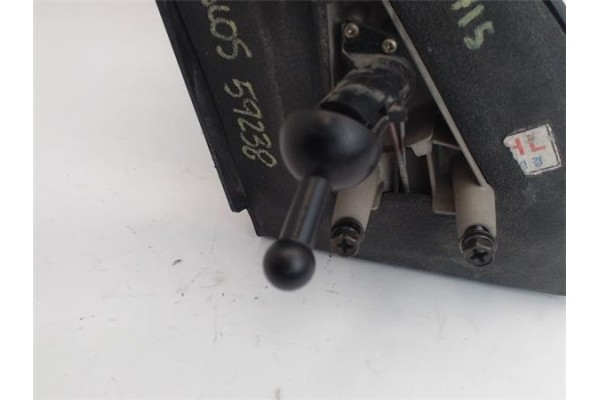 Recambio de retrovisor izquierdo para chevrolet kalos 1.2 se referencia OEM IAM 96406181  