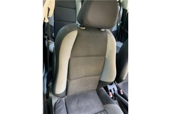 Recambio de asiento delantero derecho para peugeot 207 1.4 referencia OEM IAM 8906GC  