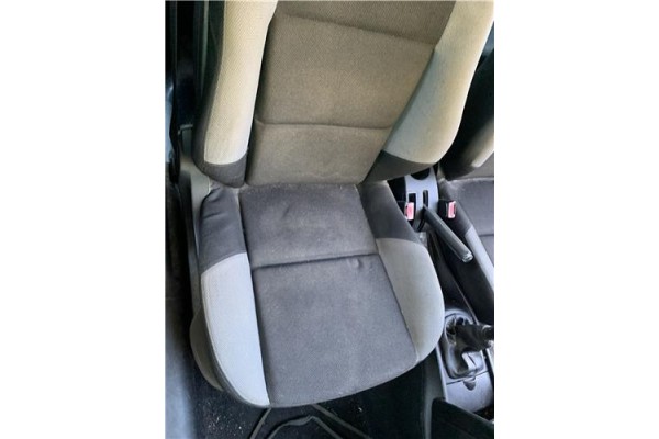 Recambio de asiento delantero derecho para peugeot 207 1.4 referencia OEM IAM 8906GC  