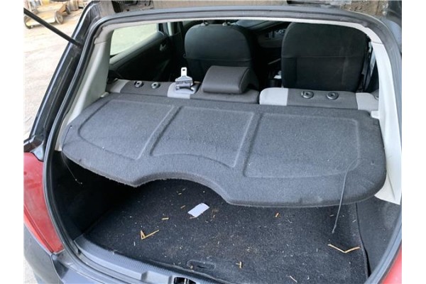 Recambio de bandeja trasero para peugeot 207 1.4 referencia OEM IAM 8794RX  