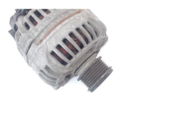 Recambio de alternador para jeep compass (mk) 2.0 sport referencia OEM IAM 0124525128 05033757AB 