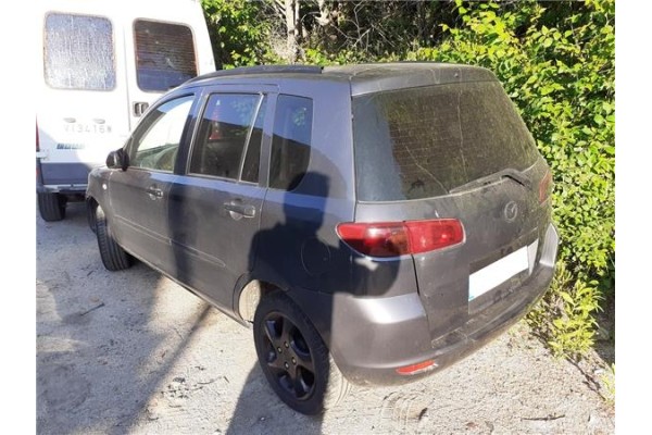 mazda 2 (b2w) del año 2003