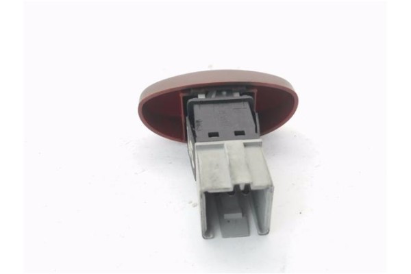 Recambio de interruptor luces emergencia para citroen xsara picasso 2.0 hdi referencia OEM IAM 655422  