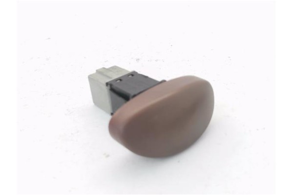 Recambio de interruptor luces emergencia para citroen xsara picasso 2.0 hdi referencia OEM IAM 655422  