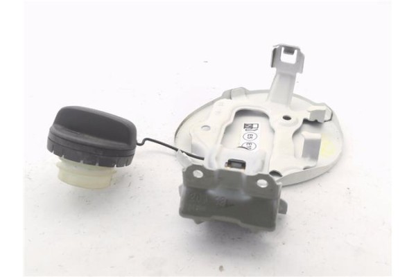 Recambio de tapa exterior combustible para citroen c1 1.0 city edition referencia OEM IAM B000890180  