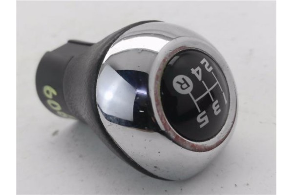 Recambio de pomo palanca cambio para citroen c1 1.0 city edition referencia OEM IAM B0009591WM  