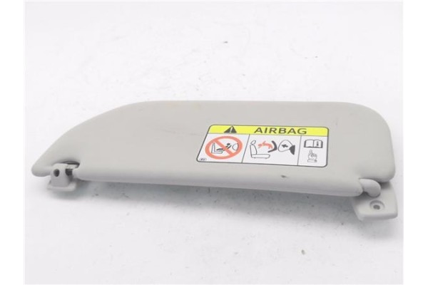 Recambio de parasol derecho para citroen c1 1.0 city edition referencia OEM IAM 16117728BJ  