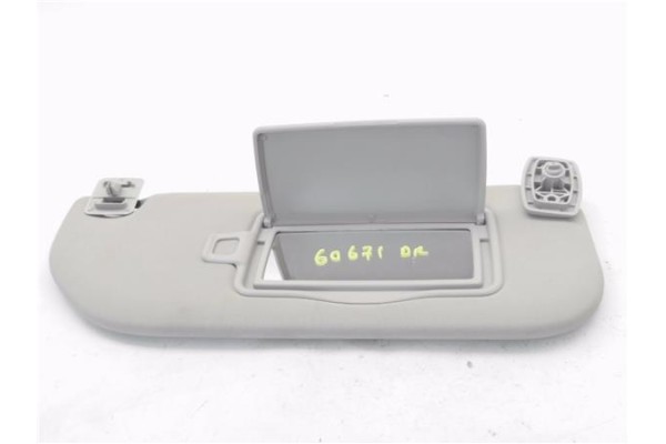 Recambio de parasol derecho para citroen c1 1.0 city edition referencia OEM IAM 16117728BJ  