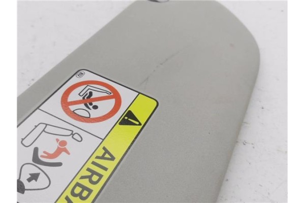 Recambio de parasol derecho para citroen c1 1.0 city edition referencia OEM IAM 16117728BJ  