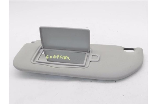 Recambio de parasol izquierdo para citroen c1 1.0 city edition referencia OEM IAM 16117728BJ  