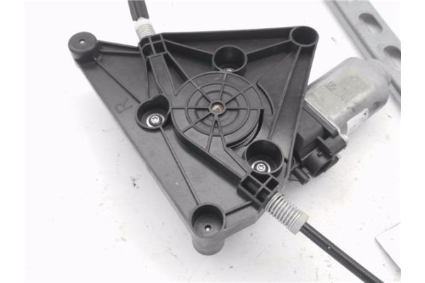 Recambio de mecanismo elevalunas delantero derecho para citroen c1 1.0 city edition referencia OEM IAM 430100F0  