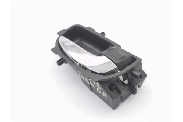 Recambio de manilla int. puerta trasero derecha para citroen c1 1.0 city edition referencia OEM IAM 692050D271 692050D201 