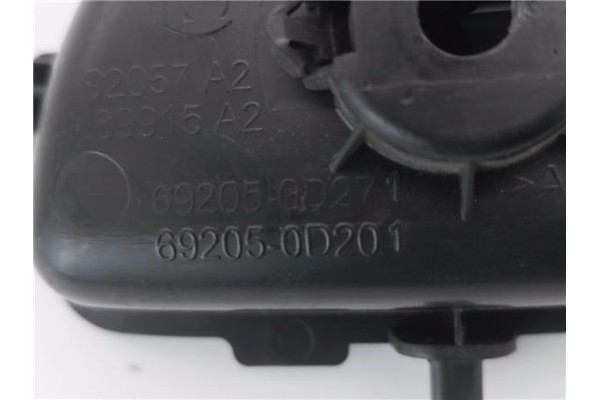 Recambio de manilla int. puerta trasero derecha para citroen c1 1.0 city edition referencia OEM IAM 692050D271 692050D201 