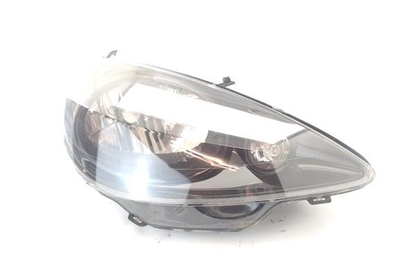 Recambio de faro delantero dcho para peugeot 1007 1.4 dolce referencia OEM IAM 9644998780 89008985 