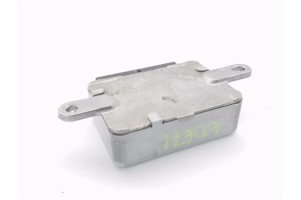 Recambio de centralita direccion asistida para citroen c1 1.0 city edition referencia OEM IAM 2107003390 JL501011640 