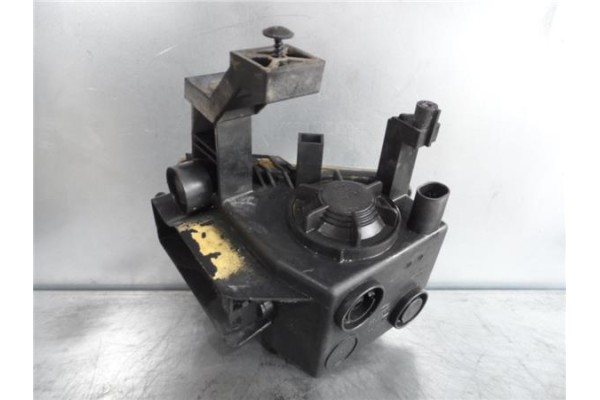 Recambio de faro antiniebla izquierdo para opel zafira b 1.9 cosmo referencia OEM IAM 13261997 13252449 
