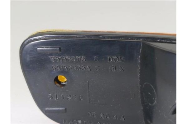 Recambio de intermitente delantero izquierdo para jeep cherokee (kj) 2.5 crd básico referencia OEM IAM 55155911A 55155935A 