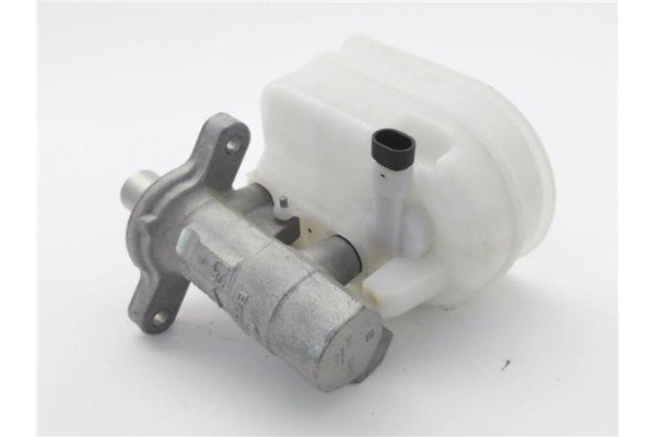 Recambio de bomba freno para iveco daily chasis 2.3 referencia OEM IAM 0204Y24459 204255558 