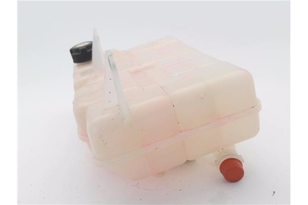 Recambio de botella expansion para iveco daily chasis 2.3 referencia OEM IAM 5801303409 5802097306 