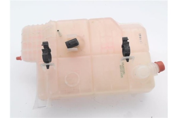 Recambio de botella expansion para iveco daily chasis 2.3 referencia OEM IAM 5801303409 5802097306 