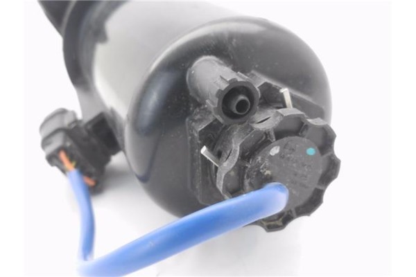 Recambio de soporte filtro gasoil para iveco daily chasis 2.3 referencia OEM IAM 5802925669  