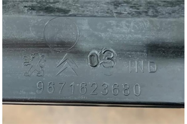 Recambio de torpedo para peugeot 5008 1.6 premium referencia OEM IAM 9671623680  