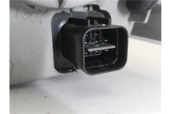 Recambio de faro delantero dcho para hyundai coupe (j2) 2.0 referencia OEM IAM HCR02A  