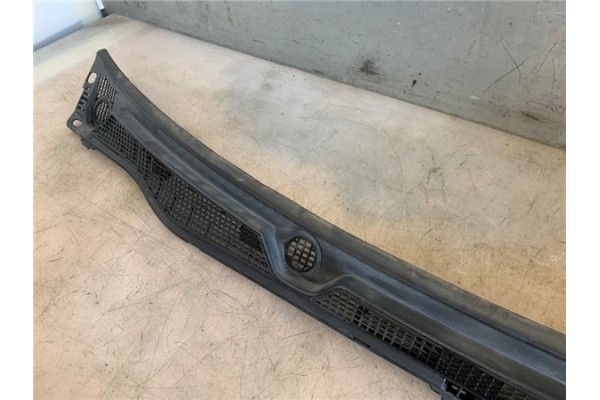 Recambio de torpedo para renault captur i 1.2 intens referencia OEM IAM 668115916R A047MA010 