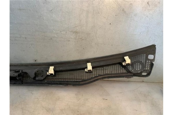 Recambio de torpedo para renault captur i 1.2 intens referencia OEM IAM 668115916R A047MA010 