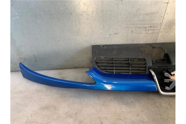 Recambio de rejilla capo para peugeot 206 cc cabrio-coupé 1.6 16v referencia OEM IAM 96495663XT 9651791577 